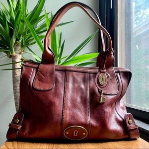 Fossil vintage leather top zip satchel